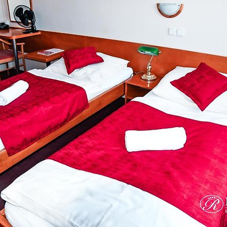 Hotel Rudolf Havířov Exteriör bild