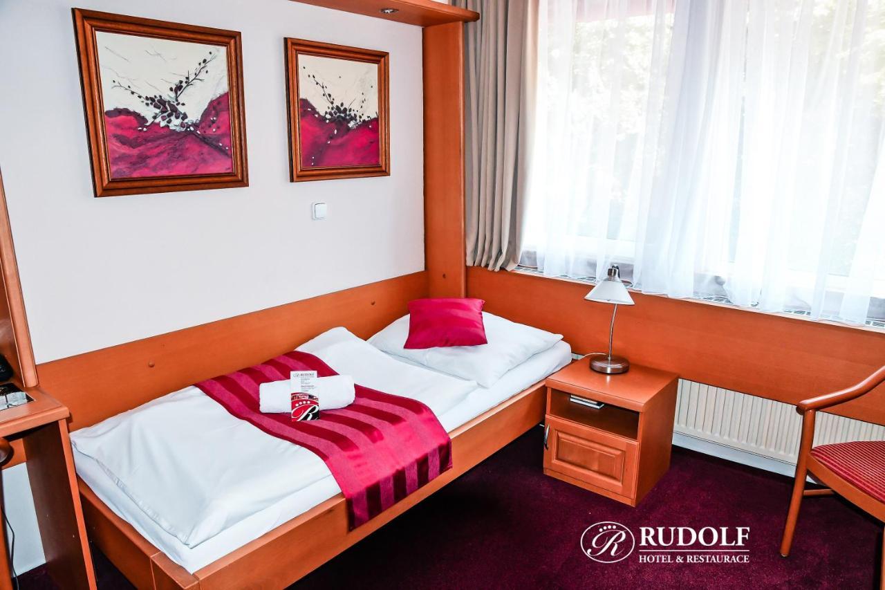 Hotel Rudolf Havířov Exteriör bild