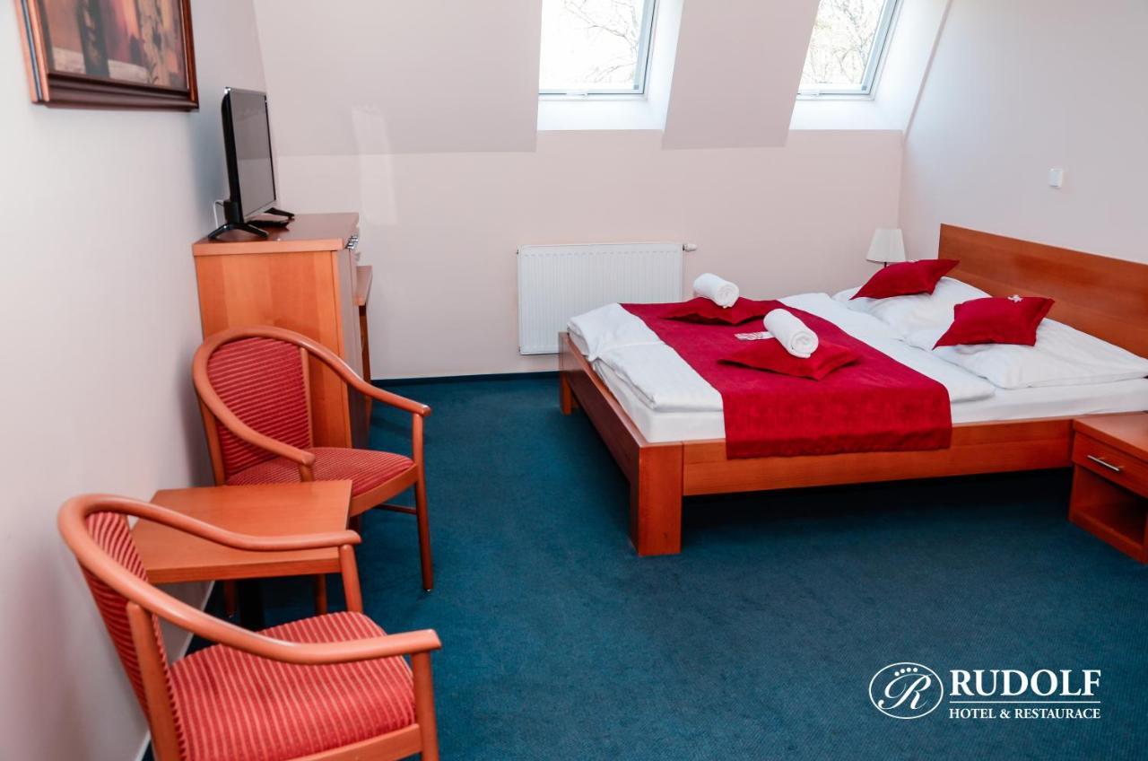 Hotel Rudolf Havířov Exteriör bild