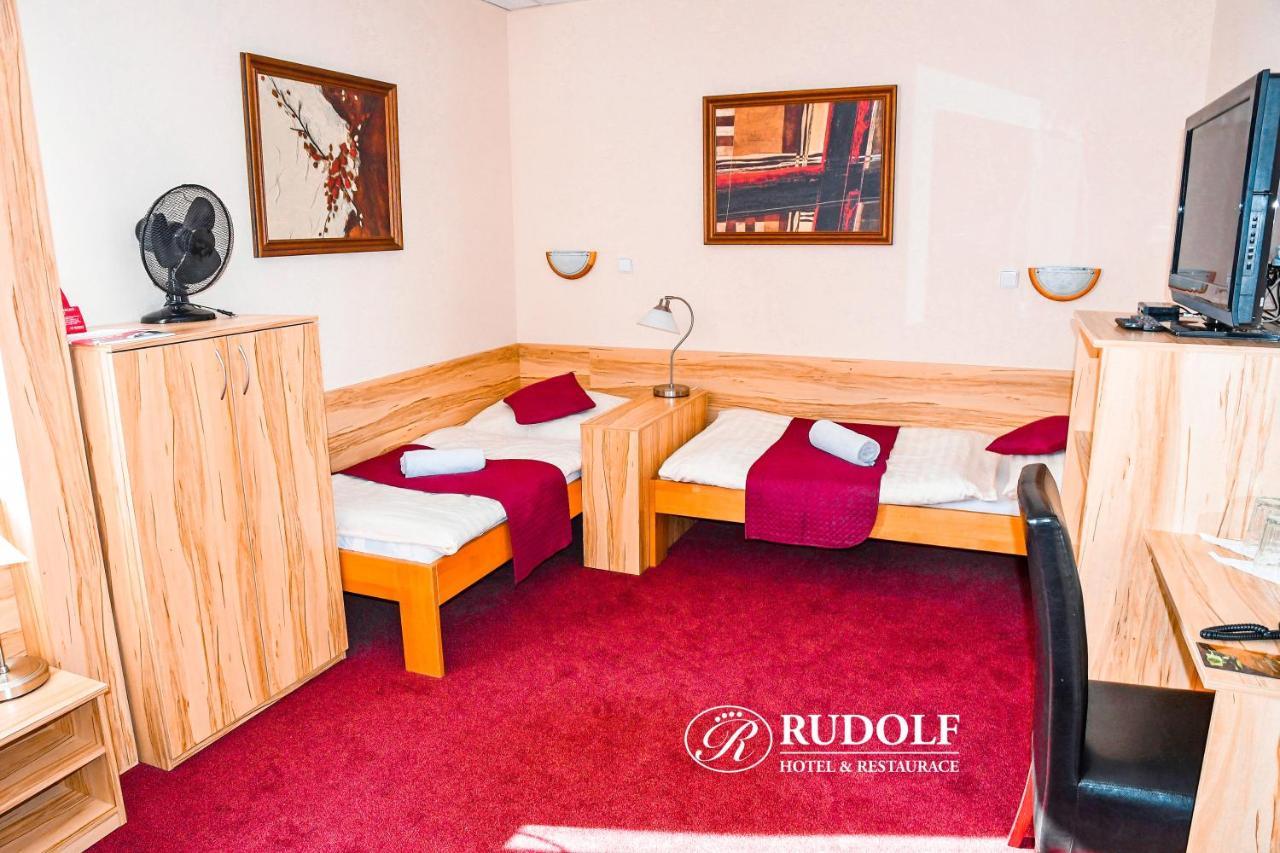 Hotel Rudolf Havířov Exteriör bild