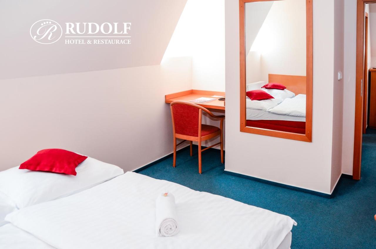 Hotel Rudolf Havířov Exteriör bild
